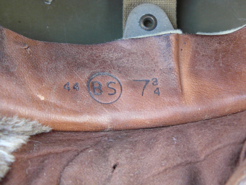 Canadian first pattern fiber Dispatch Rider helmet flashed to the Military Police Pictur35