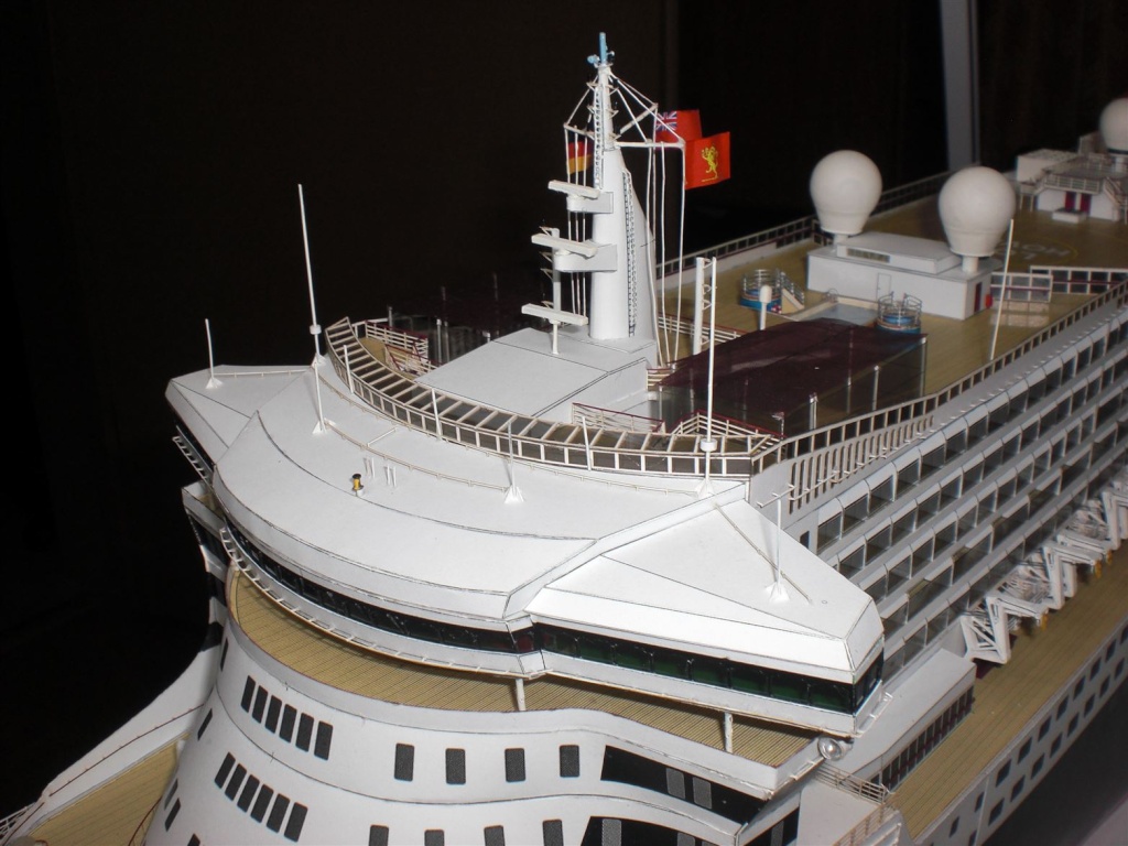 QUEEN MARY2 JSC 1:250 Galerie Cimg1311