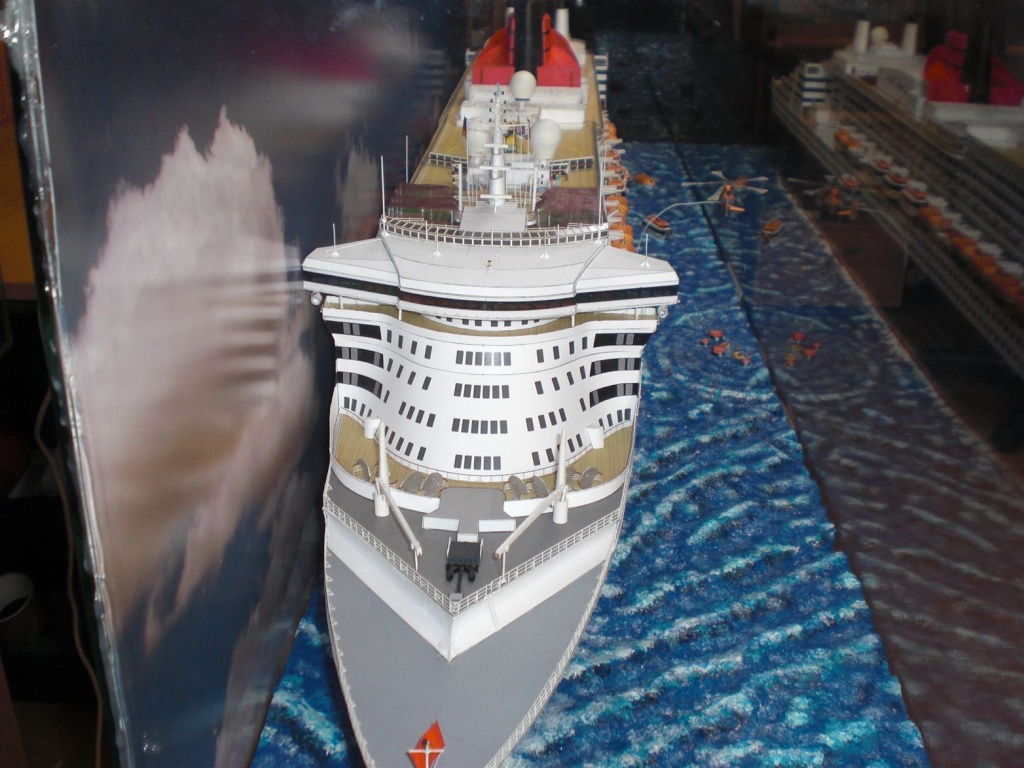 QUEEN MARY2 JSC 1:250 Galerie Cimg2223