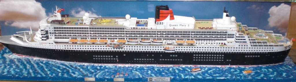 QUEEN MARY2 JSC 1:250 Galerie Dimg2212