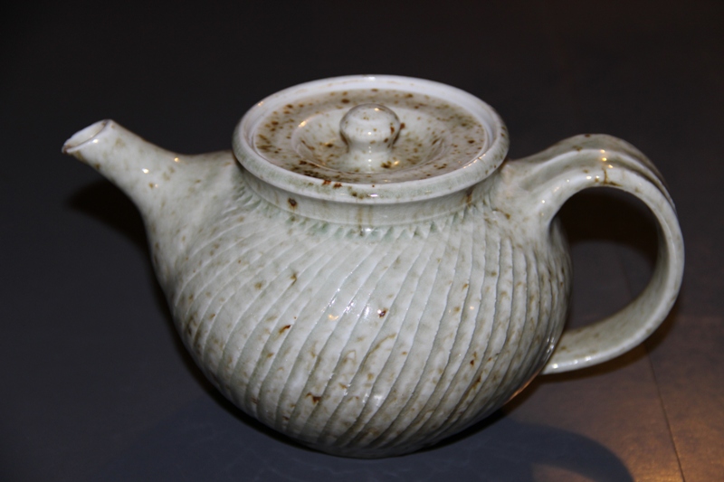 Nicholas Brandon Teapot Img_1811