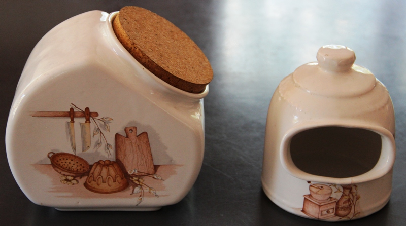 Kitchen Scene Transfers On Lollie Jar and Salt Pig Img_1938