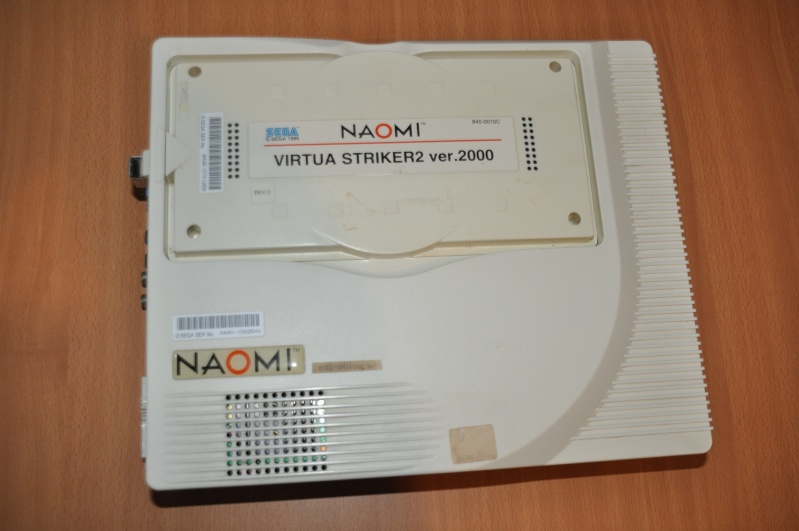  [Vendu] Naomi (bios Jap H) + Virtual Striker 2 Ver. 2000 Dsc_9810
