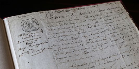 Le contrat de mariage de Joséphine et de Bonaparte aux enchères 44915610