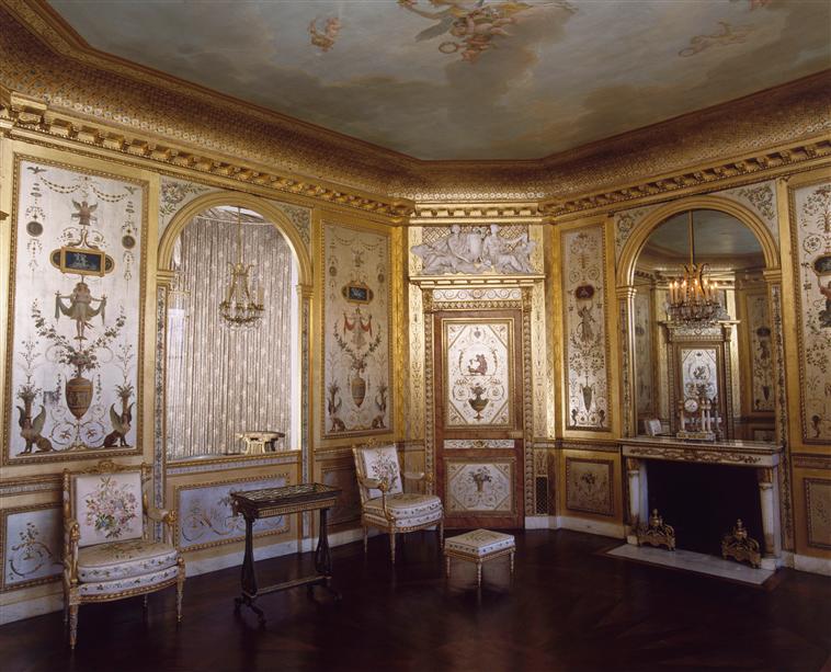 Appartement de Marie-Antoinette et Louis XVI à Fontainebleau - Page 2 91-00410