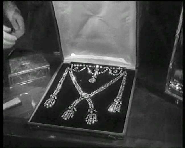 L'Affaire du collier de la Reine (Marion Dorian) de Marcel L'Herbier - 1946 Affair12