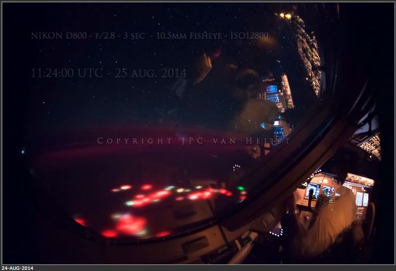Observation d'un flash et de lumières non identifiées par des pilotes au dessus du Pacifique - 24/08/2014 Pacif_10