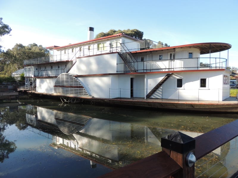 Murrey river paddle steamers Ps_gem11