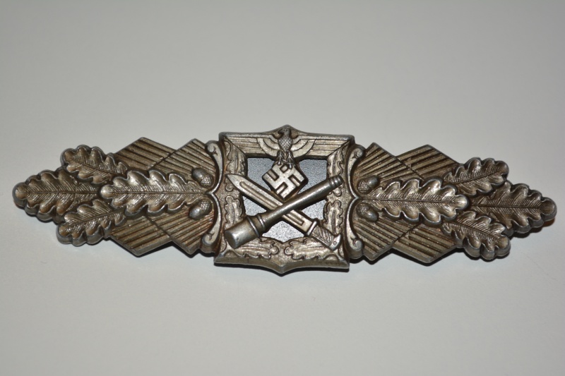 Infanteriesturmabzeichen GWL & Nahkampfspange F&BL Dsc_0310