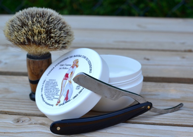 Shave of the Day - Page 6 Sodred10