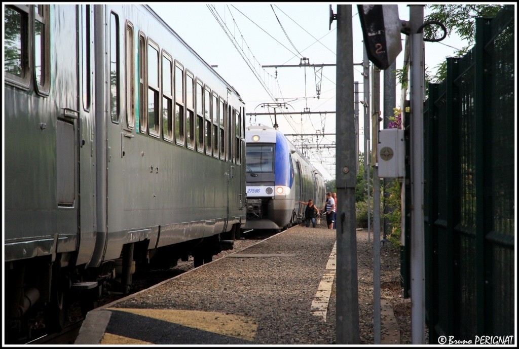 Photos et vidéos de la ligne Bordeaux - Toulouse - Narbonne - Sète (Fil 3) - Page 19 Pertur11