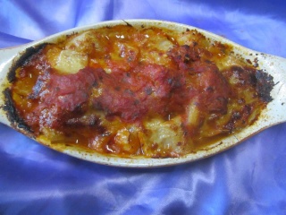 Blettes à la sauce tomates. parmesan. gratinées.photos. 10154910
