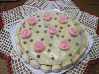  gâteau à la crème calissons et chocolat blanc. photos. Gateau29