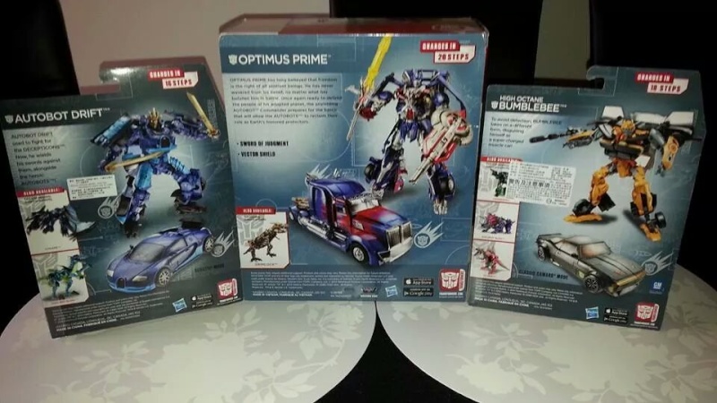Collection Transformers de sylv1 (AOE, CHUG, TF PRIME, BH, MP, LABELS INDÉS ET G1.. ) - Page 2 Img_1427