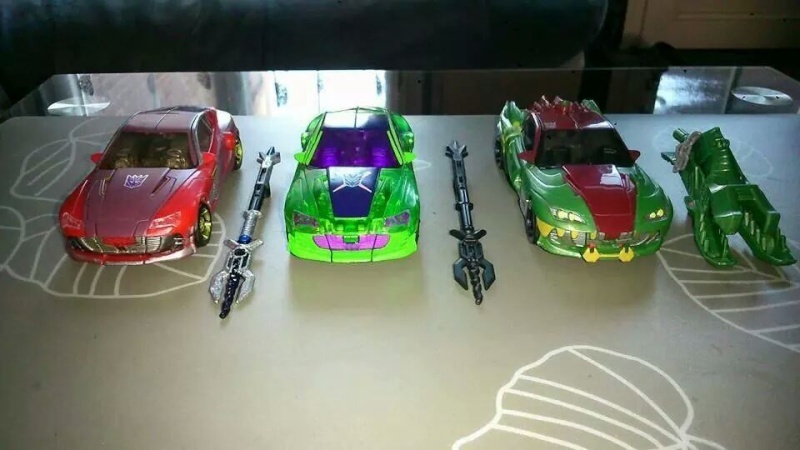 Collection Transformers de sylv1 (AOE, CHUG, TF PRIME, BH, MP, LABELS INDÉS ET G1.. ) Img_1615