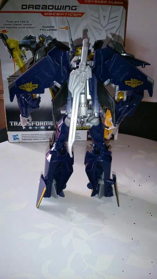 Collection Transformers de sylv1 (AOE, CHUG, TF PRIME, BH, MP, LABELS INDÉS ET G1.. ) Img_5415