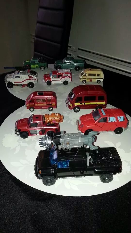 Collection Transformers de sylv1 (AOE, CHUG, TF PRIME, BH, MP, LABELS INDÉS ET G1.. ) - Page 2 Img_6113