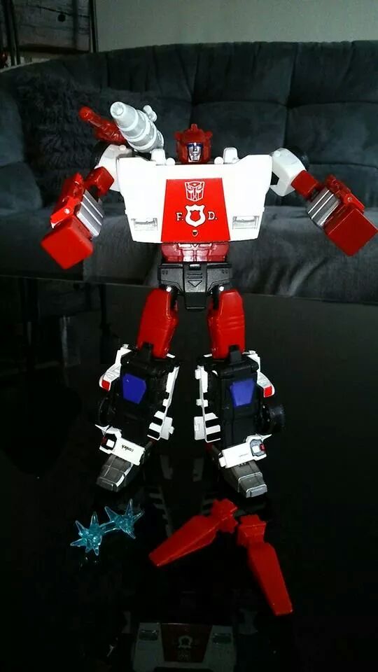 Collection Transformers de sylv1 (AOE, CHUG, TF PRIME, BH, MP, LABELS INDÉS ET G1.. ) Img_7711