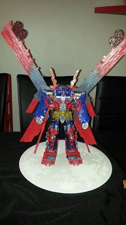 Collection Transformers de sylv1 (AOE, CHUG, TF PRIME, BH, MP, LABELS INDÉS ET G1.. ) - Page 16 Img_9824