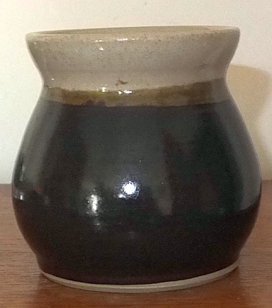 W. Toland, Drumconnor Pottery, Leitrim, Ireland Toland10