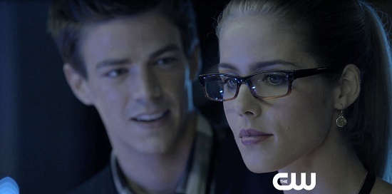 Felicity (Emily Bett) estará en el Capítulo 4 de "The Flash" Felici10