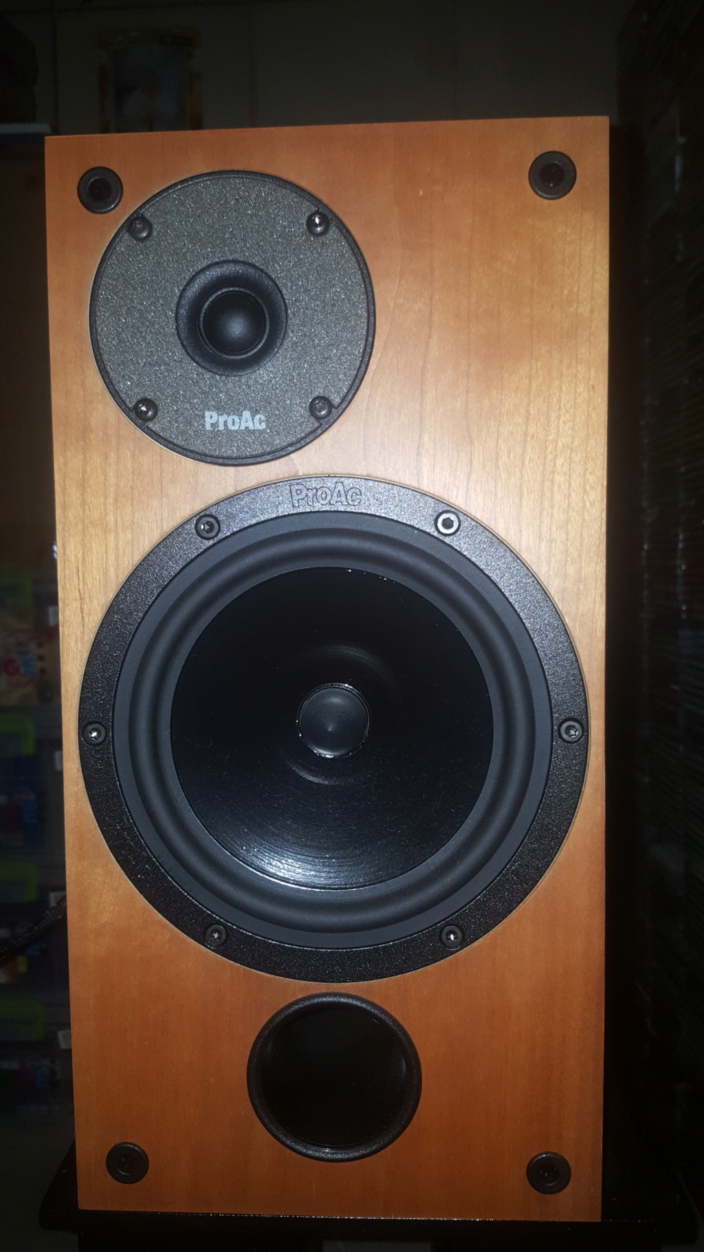 ProAc Studio 118 Standmounted Speakers (Sold) 20190811