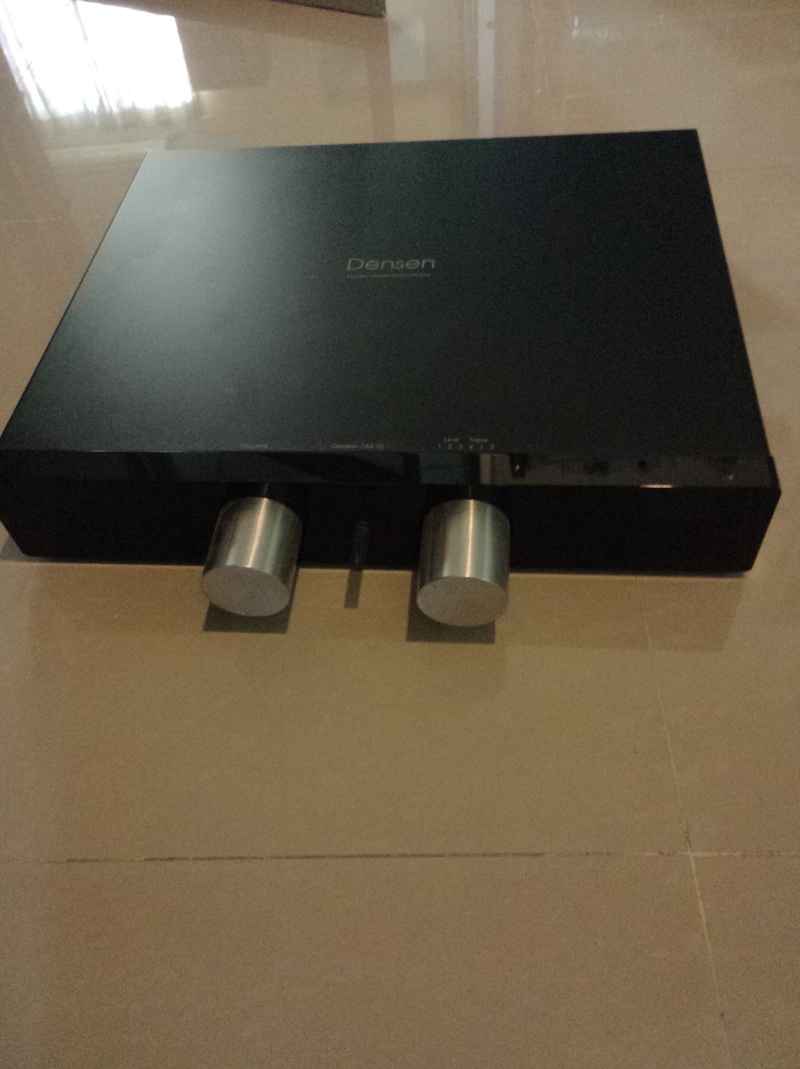 Densen DM 10 MK1 Integrated Amplifier (Sold) Img20122