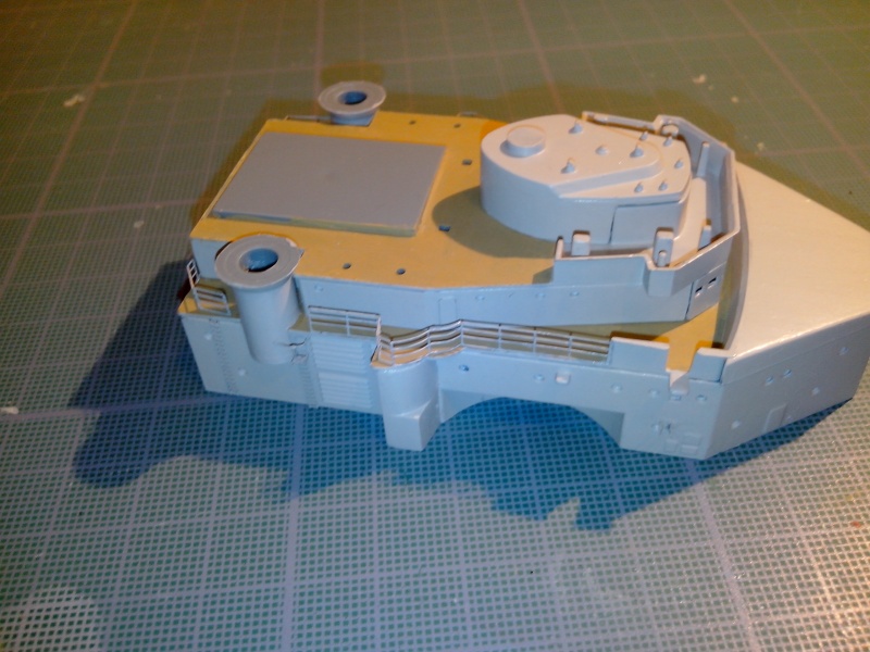 Bismarck par HellCat76 1/350 Academy, kit eduard - Page 3 Img_2076
