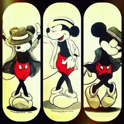 MICHAEL JACKSON AND MICKEY MOUSE Michae15