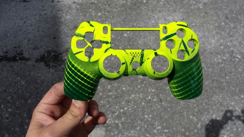 Manettes Dualshock 4 - Custom - Page 2 Jaune_10