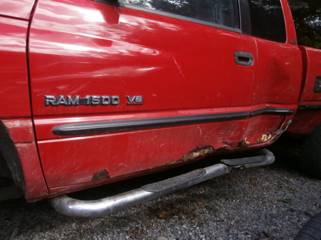Recherche Pièces de carroserie Dodge Ram P1010011