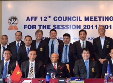 Trực tiếp lễ bốc thăm AFF Suzuki Cup 2014: Tuyển VN rơi vào bảng ‘nhẹ ký’ 311