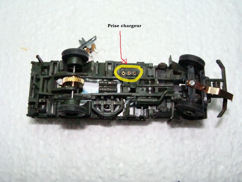 Bidouille lekelek : Camion Haribo + faller Car System 12_cop11