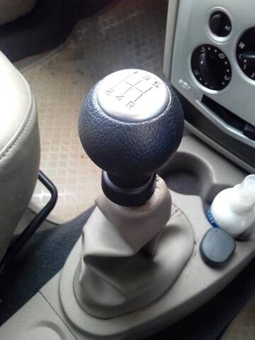 Renault logan 2024 gear knob
