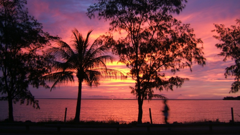 coucher de soleil... - Page 4 2005_110