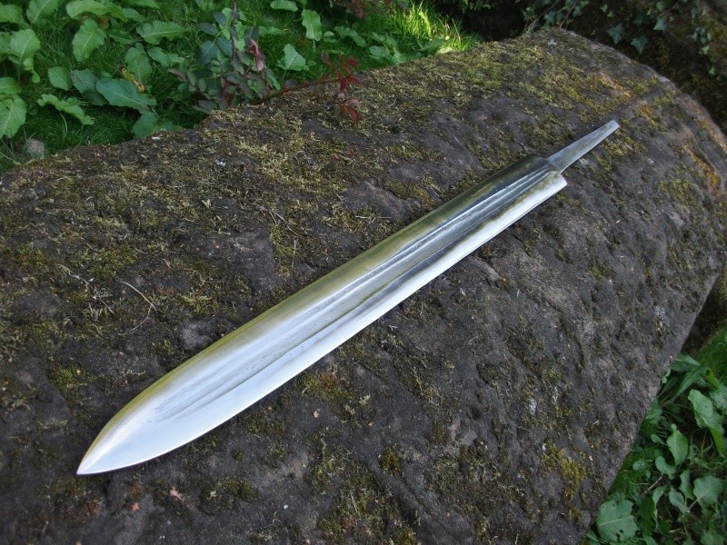 Forging a Barbarian Sword Dscf6110