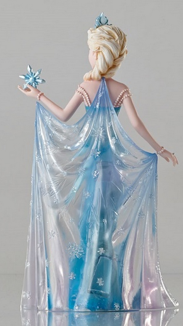 Disney Haute Couture - Enesco (depuis 2013) - Page 17 Captur18