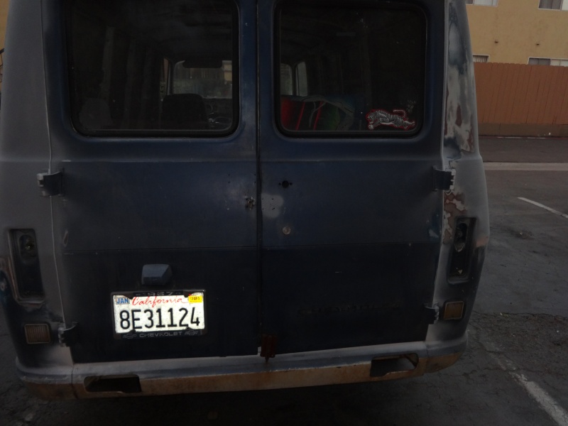 Just bought a 1967 van  - Page 2 Dsc00151