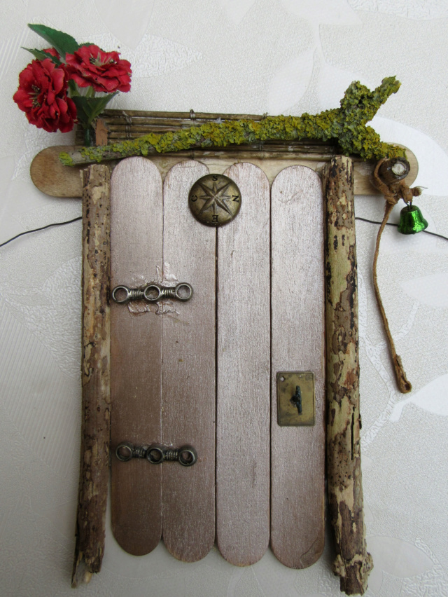 Fairy door / porte des fées : réparée ! Img_2213