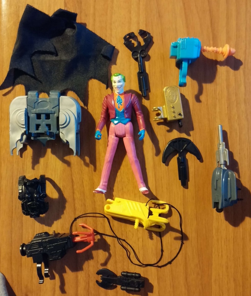 Batman - 10 action figure e 2 aerei 00510