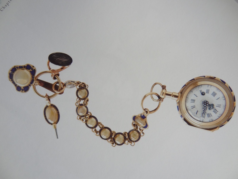 montre - Bijoux de Marie-Antoinette : les montres Dsc05011