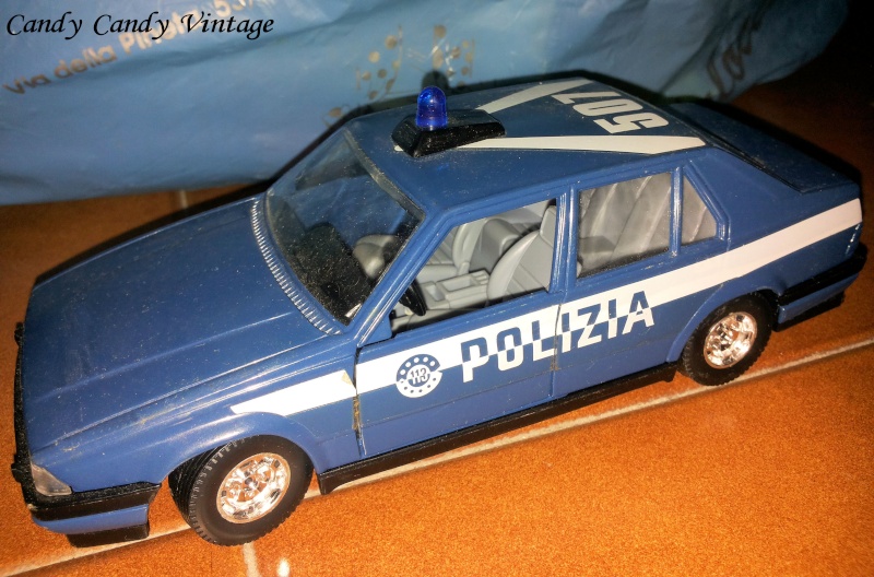 [VENDO] Macchina della polizia Vintage Burago Alfa Romeo OFFERTA 20140911