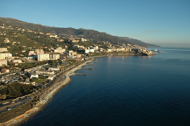 Bastia, la plus grande ville de corse ! !  Dsc_4710