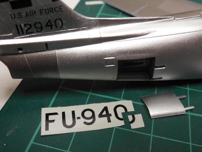 [Heller] 1/72 - North American F-86F Sabre (naf86) - Page 2 Dscn7076