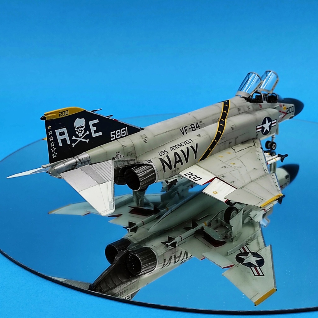[Revell (Monogram)] McDonnell-Douglas F-4J Phantom II 1/72 Img_2200