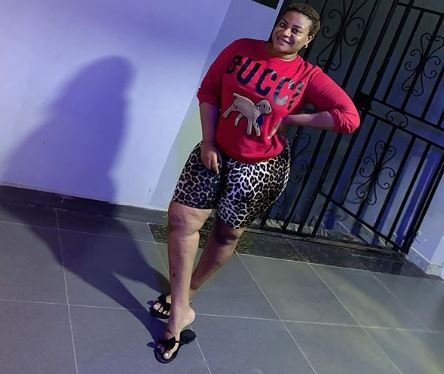Nkechi Blessing Sunday And A Troll Slam Each Other Over An Outfit She Wore Nnkech11