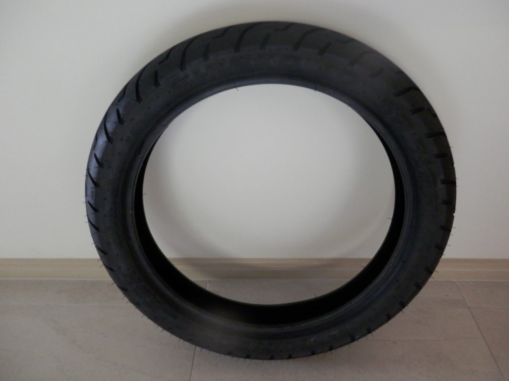 For Sale Shinko 712 front 100/90 x 18 Cheap Sold P5130010