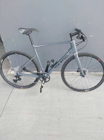 vos avis sur ce VELO DE ROUTE NCR CF FITNESS FLATBAR APEX 12S GRIS