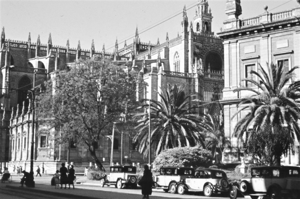 Fotos  de  la  Sevilla  del  Ayer  (X). - Página 4 -15_av10