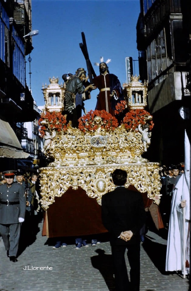 Hermandad de la Paz - Página 2 Z_vict10